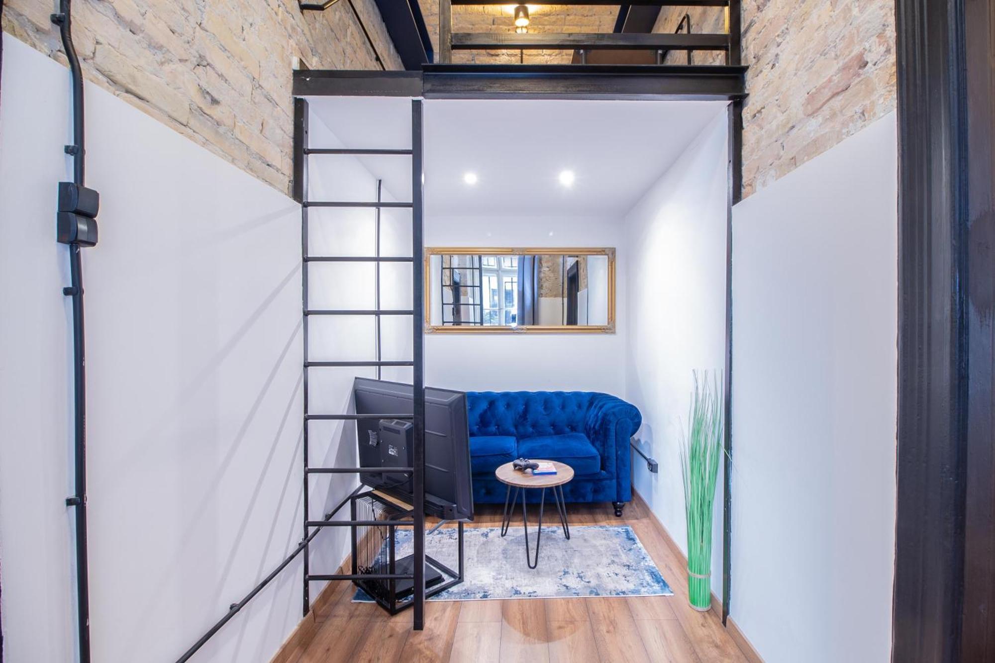 Corvin Loft Apartment Budapest Exterior photo